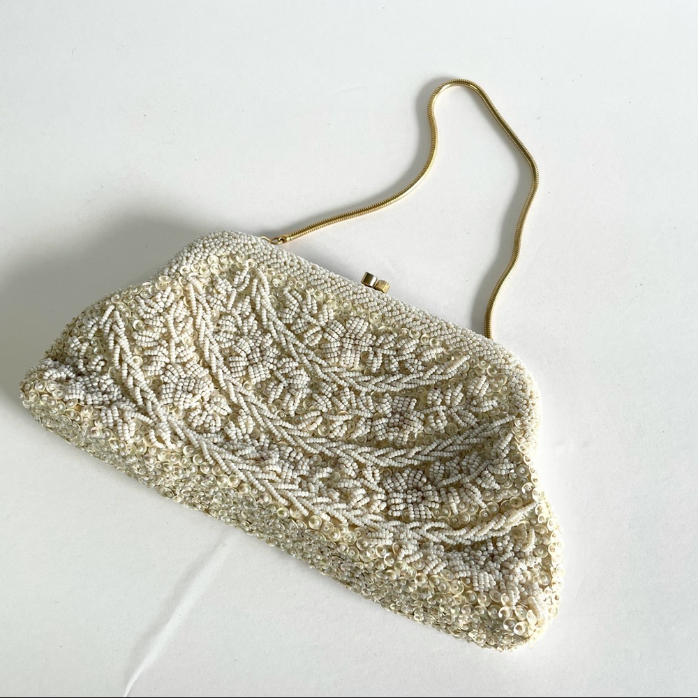 Vintage Handmade Beaded Kiss Lock Evening Hand Bag